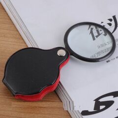 Nikula 10x 35mm Mini Katlanabilir Deri Kaplamalı Cep Büyüteç - Kompakt ve Güçlü Optik Lens